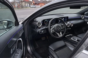 Mercedes A Class 220 4Matic - imagine 3