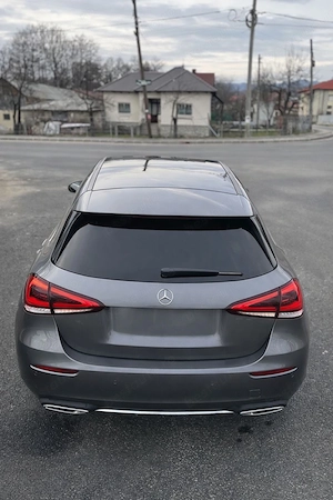 Mercedes A Class 220 4Matic - imagine 8