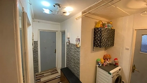 Vând apartament 2 camere confort 1 decomandat. - imagine 3