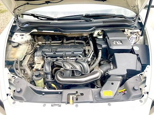 Volvo C30 1,6 benzina 2009  - imagine 6