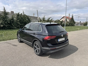 VW Tiguan Highline 2.0 TDI DSG 150 CP   Full LED, Economic (5.0L 100km) - imagine 3