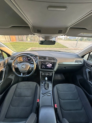VW Tiguan Highline 2.0 TDI DSG 150 CP   Full LED, Economic (5.0L 100km) - imagine 6