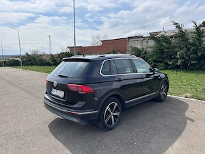 VW Tiguan Highline 2.0 TDI DSG 150 CP   Full LED, Economic (5.0L 100km) - imagine 4