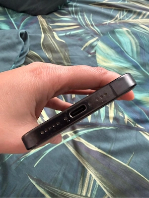 de vanzare iphone 15 pro