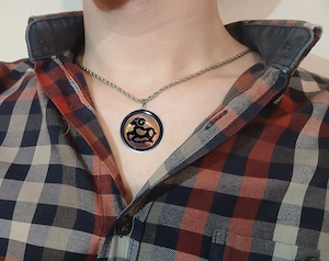 Pandantiv Zodia Berbec stil egiptean   (Efect Perlat Sidefat)