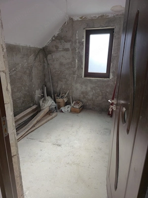 Casă de vânzare în comuna Gârcina 124 mp construiți - imagine 6