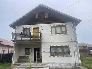 Vand casa oras Pucioasa direct proprietar 