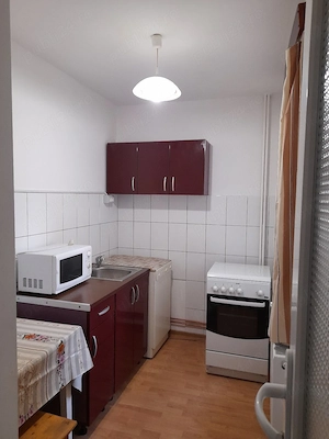 închiriez  - imagine 3