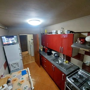 Vand apartament 4 camere
