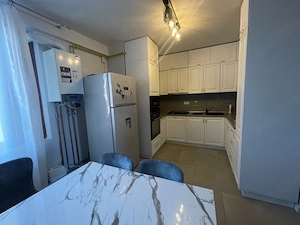 De inchiriat apartament 3 camere zona Calea Aradului - imagine 4