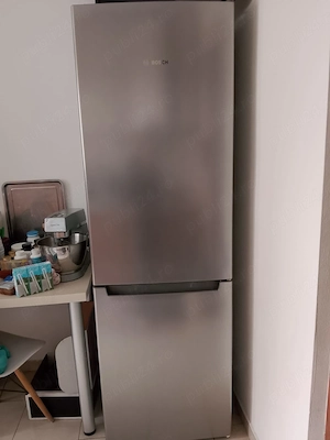 Vand frigidere marca BOSCH