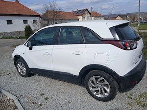 Vând Opel Crossland X