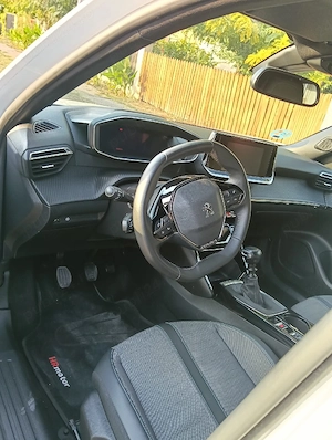 Vând Peugeot 2008 - imagine 4