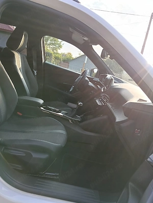 Vând Peugeot 2008 - imagine 2
