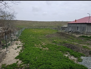  Teren de Vis lângă Mare (Dulcești)   Gaze, Apă, Curent la Poartă! 