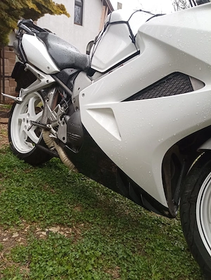 Honda VFR 800 VTEC + bonusuri - imagine 4