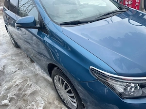 Vand  Schimb Toyota Auris 2016 - imagine 3