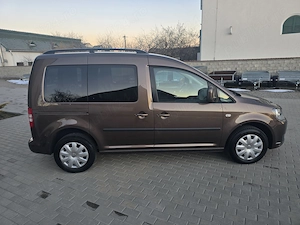 Volkswagen Caddy 1.6 (7-Si.) Edition 30 - imagine 12