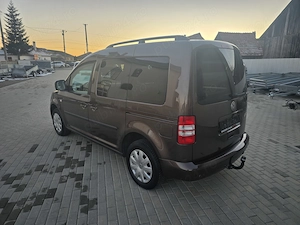 Volkswagen Caddy 1.6 (7-Si.) Edition 30 - imagine 3