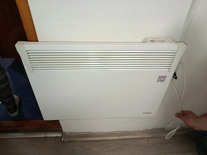 Convector electric TESY CN 03 150 EIS W folosit o iarna