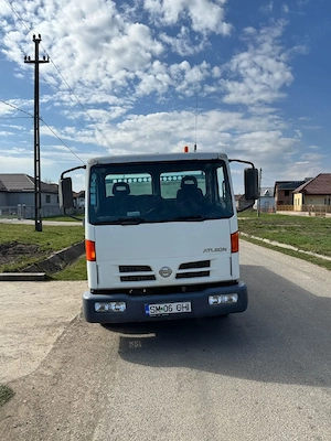 Nissan Atleon - imagine 4