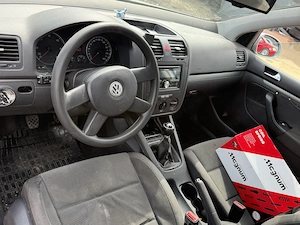 Dezmembrez Vw Golf 6 1.6 tdi cay  - imagine 4