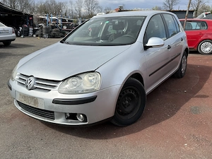 Dezmembrez Vw Golf 5 1.9 tdi  - imagine 2
