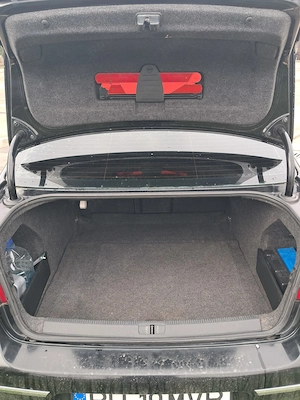 Volkswagen Passat B6 1.9TDI BXE  - imagine 4