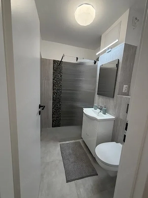 garsoniera dristor-modern-prima inchiriere-metrou 5 minute - imagine 8