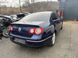 Dezmembrez Vw Passat B6 2.0 tdi BMP  - imagine 3