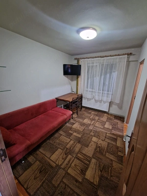 Inchiriez apartament 3 camere - imagine 5