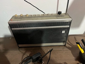 radio gloria vintage