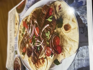 caut spalator de vasse si pentru curetenia. 