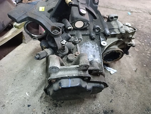 Cutie viteze Volkswagen 1,9TDI 5 trepte. - imagine 3