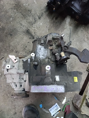 Cutie viteze Volkswagen 1,9TDI 5 trepte. - imagine 4