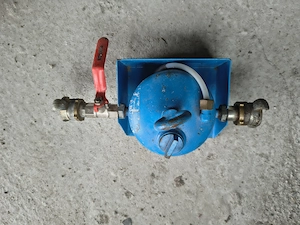 Vând rachete subtraversare