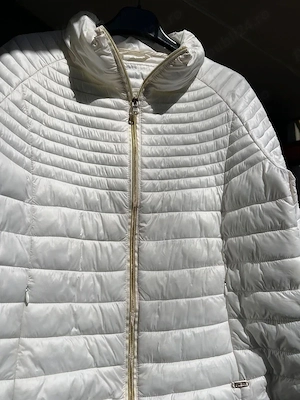 Jacheta dama Guess - imagine 2