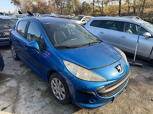 Dezmembrez Peugeot 207  - imagine 4