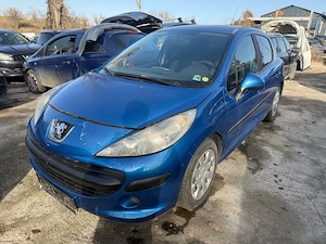 Dezmembrez Peugeot 207 