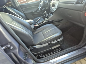 Ford Kuga 2.0 TDCI 4x4 - imagine 7