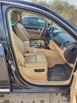 Vand touareg din 2008 - imagine 4