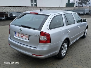 Skoda Octavia 2.0 TDI DPF Ambition - imagine 4