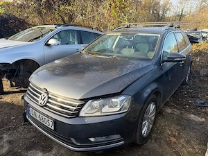 Dezmembrez Vw Passat b7 2.0 tdi 2013 - imagine 3