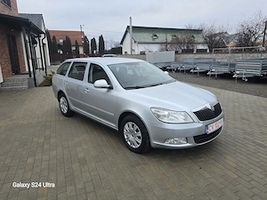 Skoda Octavia 2.0 TDI DPF Ambition - imagine 2