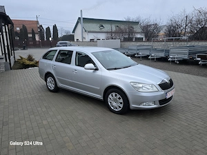 Skoda Octavia 2.0 TDI DPF Ambition - imagine 19