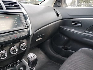 Vând Citroen C4 Aircross  - imagine 2