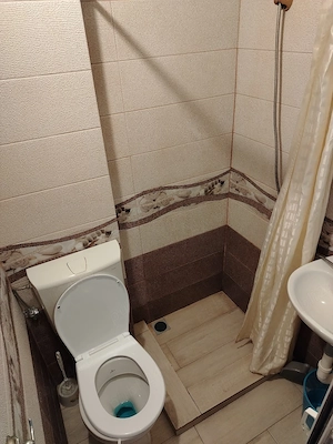 Garsoniera  semidecomandata zona Poarta 6   - imagine 5