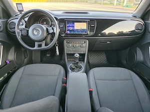 Volkswagen Beetle 1.6 TDI Design - imagine 3