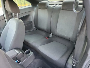 Volkswagen Beetle 1.6 TDI Design - imagine 5