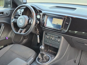 Volkswagen Beetle 1.6 TDI Design - imagine 4
